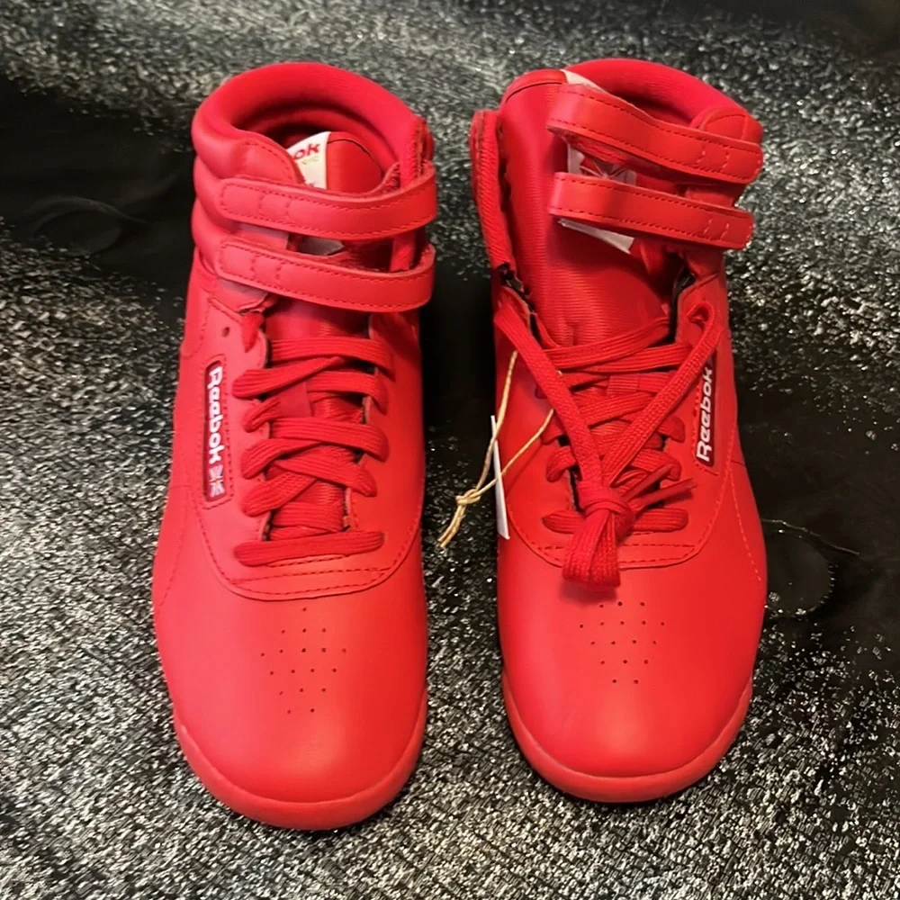 Cardi B Reebok - Picture 3 of 5